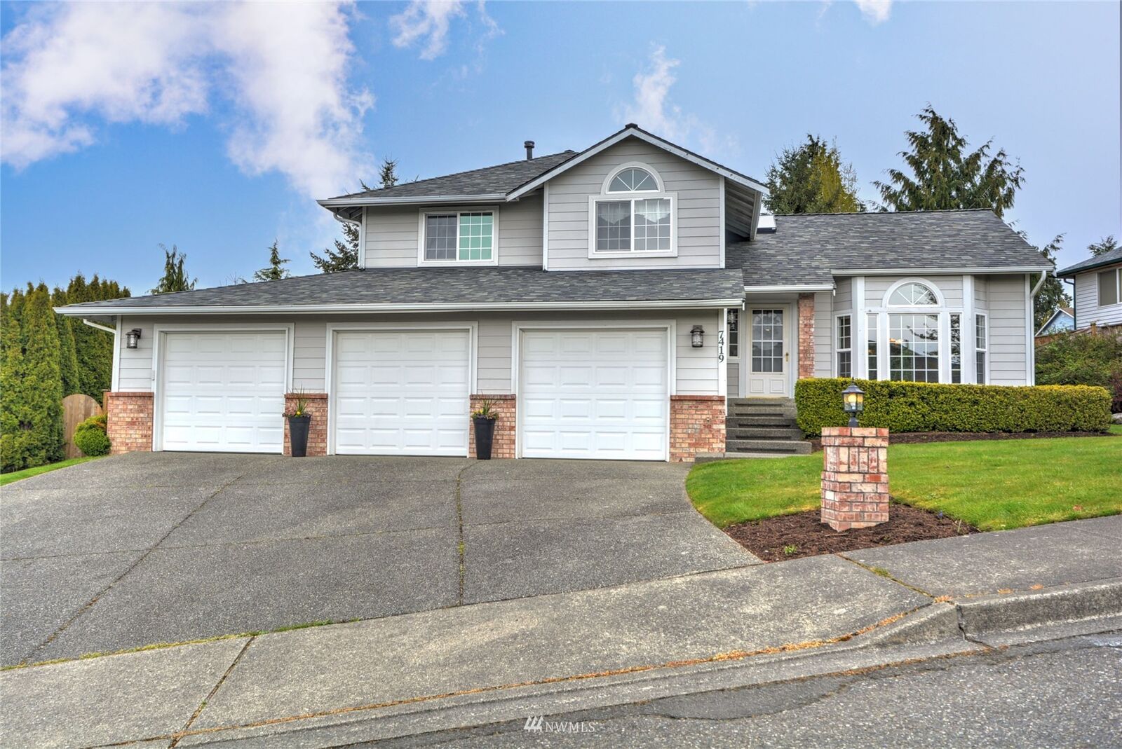 Property Photo: 7419 78th Street NE WA 98270