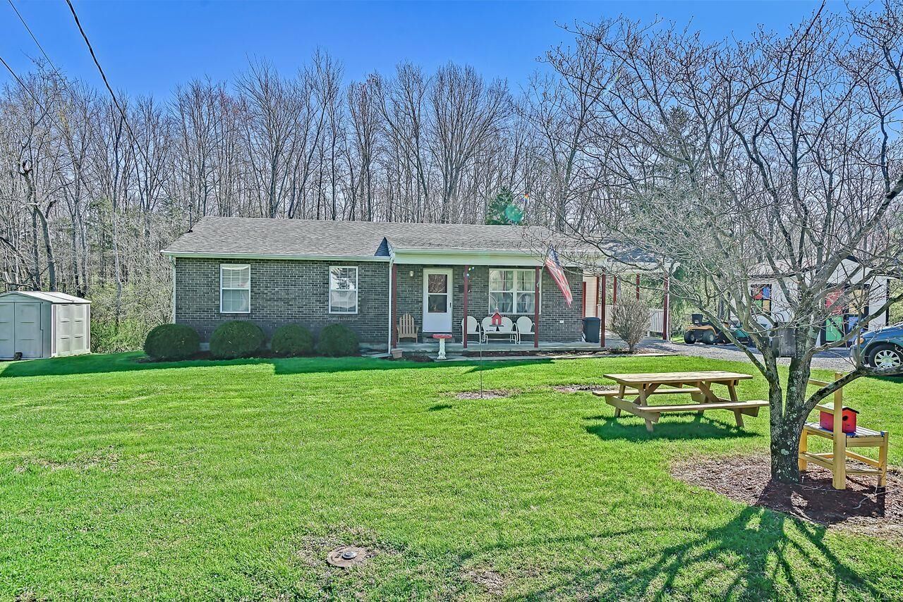 Property Photo:  6810 N Clarawill Dr  OH 45140 