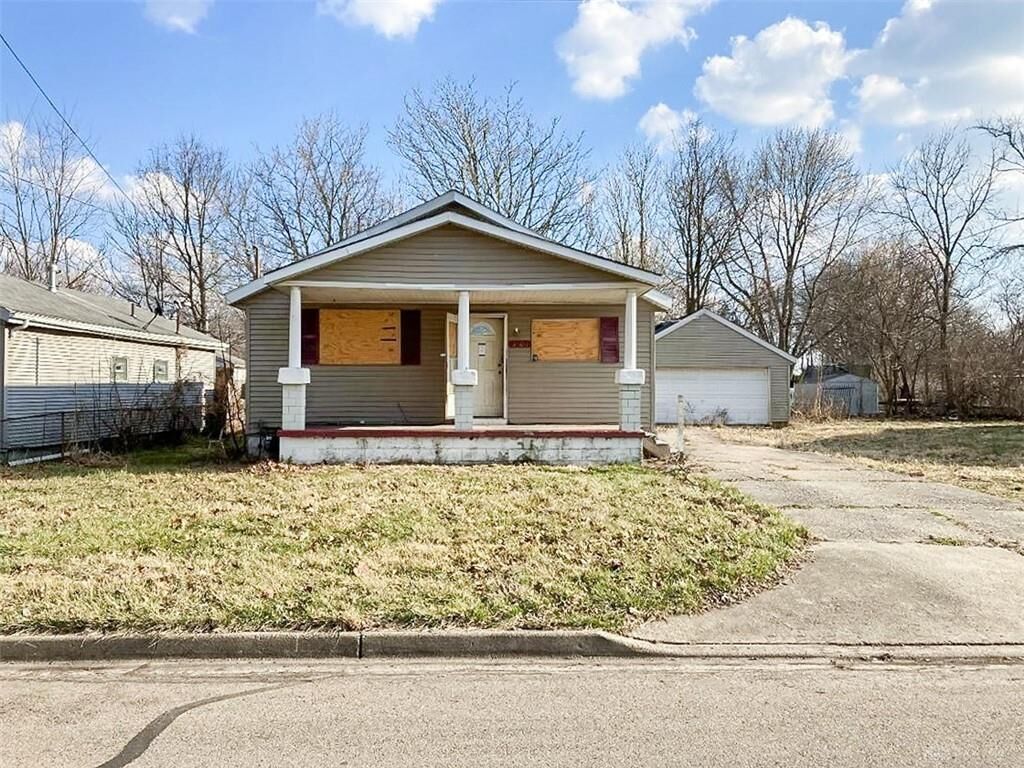 Property Photo: 3604 Beechgrove Road OH 45439