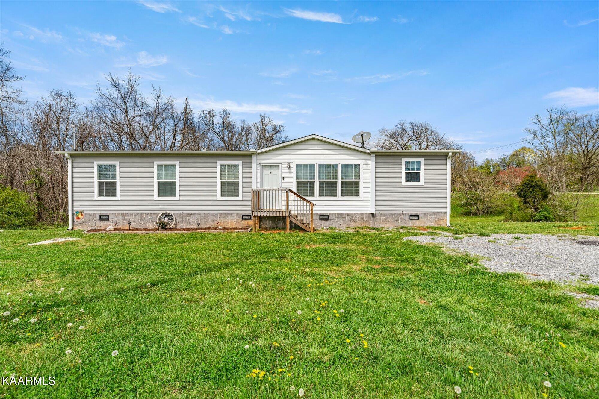 Property Photo:  1106 Sunset Drive  TN 37877 