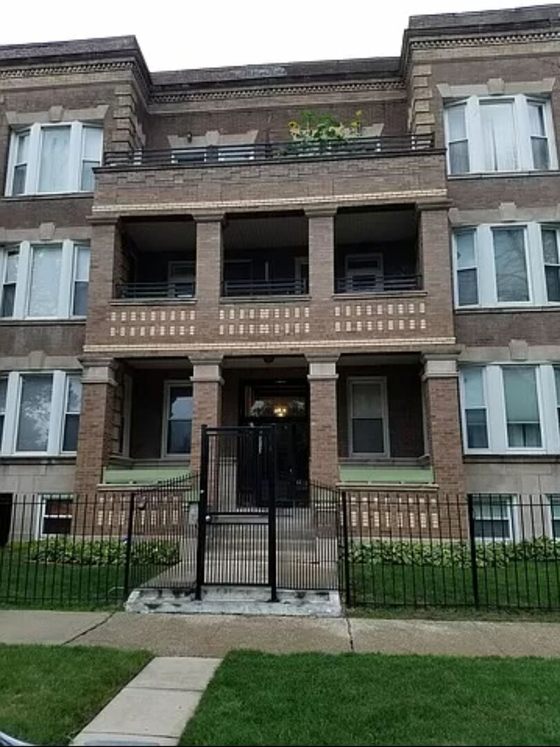 Property Photo:  5622 S Prairie Avenue 2N  IL 60637 