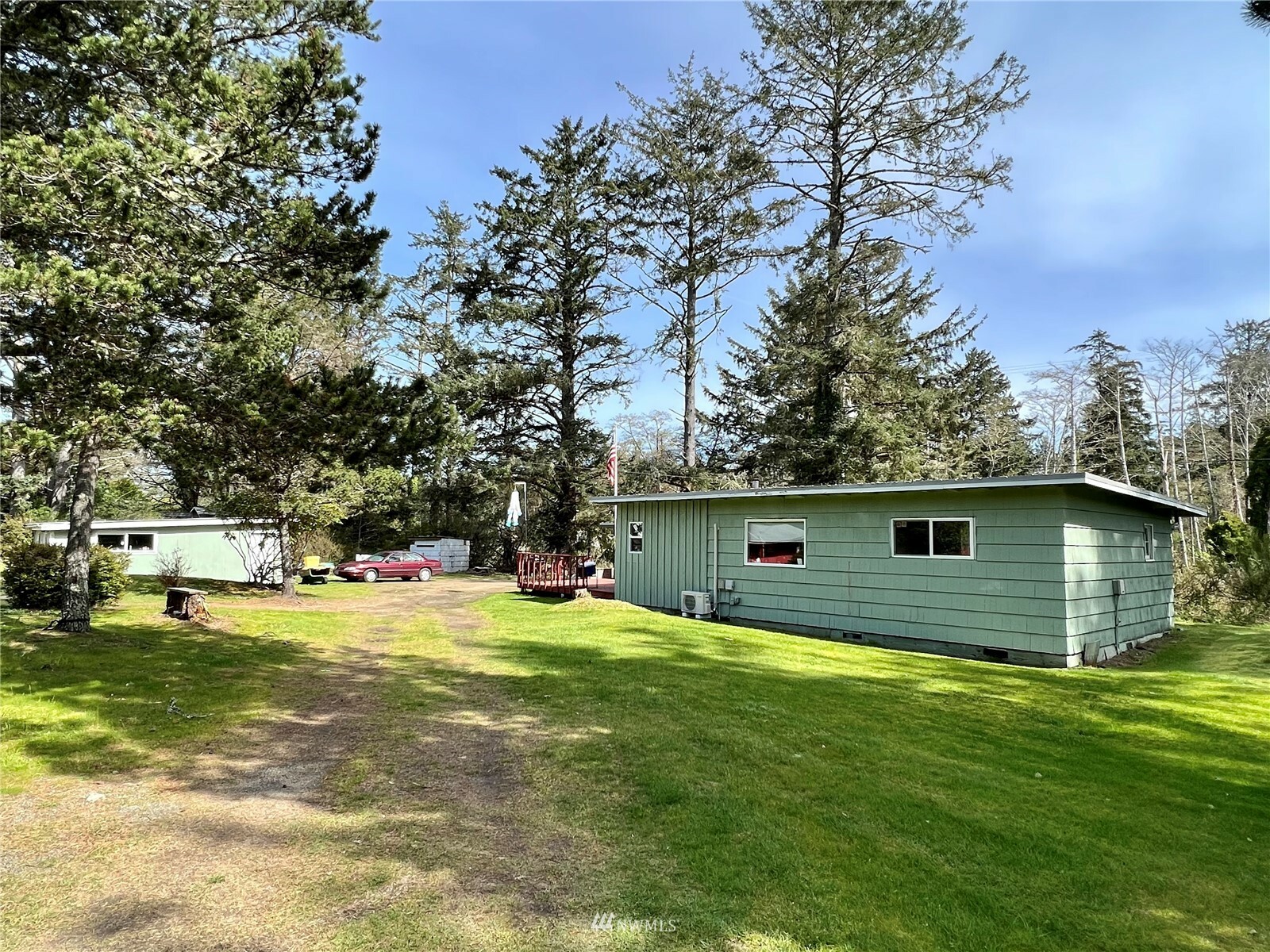 Property Photo:  3633 State Route 105  WA 98547 