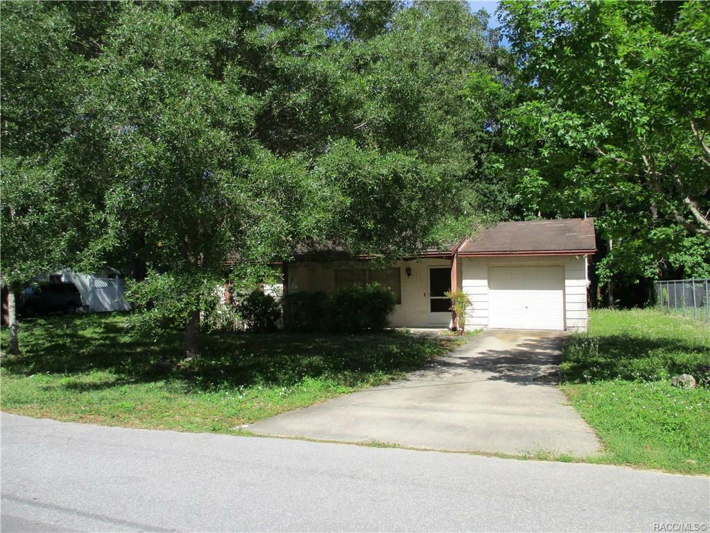 Property Photo:  3665 N Hiawatha Terrace  FL 34428 