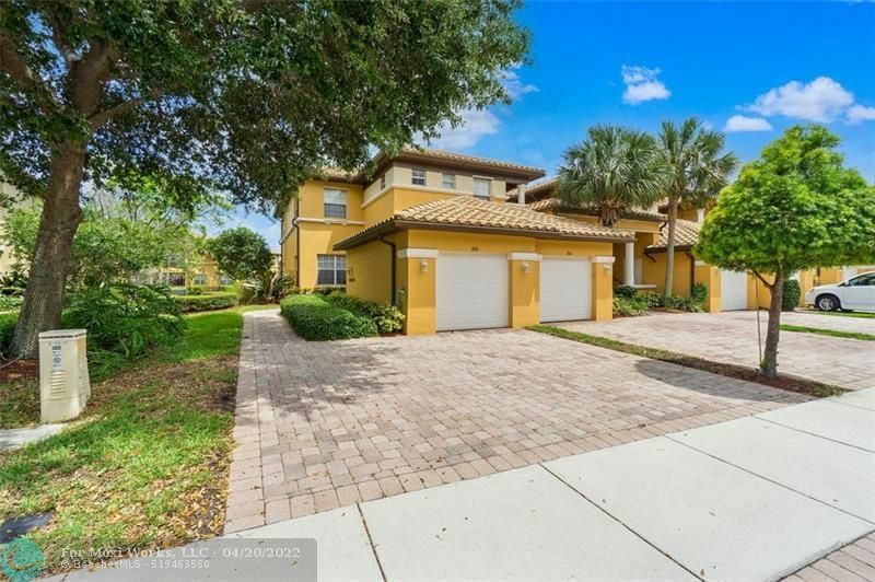 Property Photo:  8106 NW 128th Ln 9-A  FL 33076 