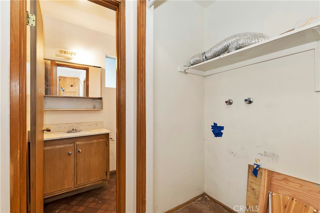 Property Photo:  481 Pyramid Drive  CA 92352 