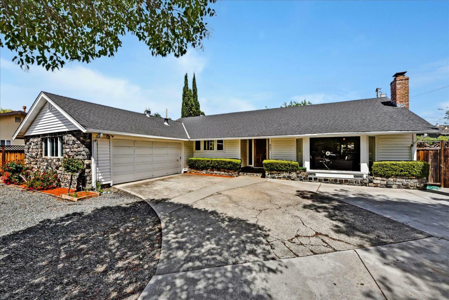 Property Photo:  907 Blossom Hill Road  CA 95032 