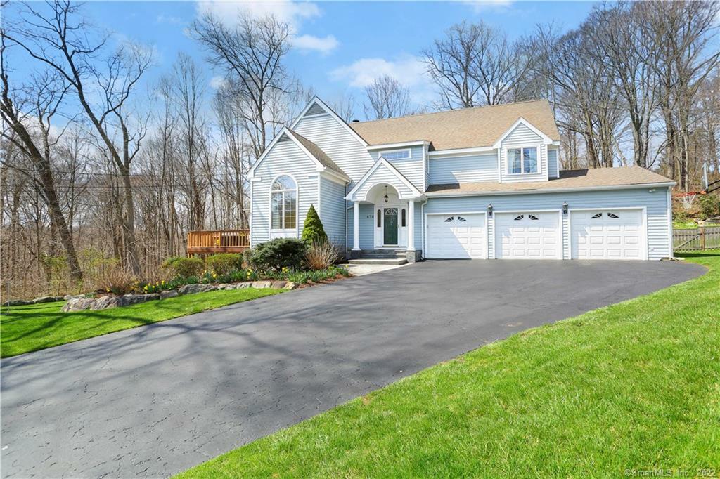 Property Photo: 438 Wheeler Park Avenue CT 06825