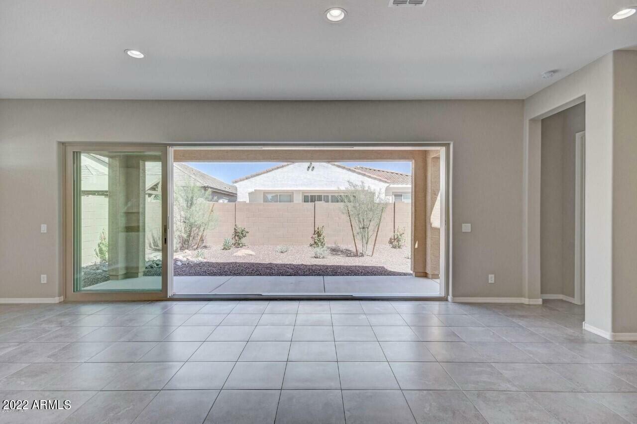 Property Photo:  19750 W Heatherbrae Drive  AZ 85340 