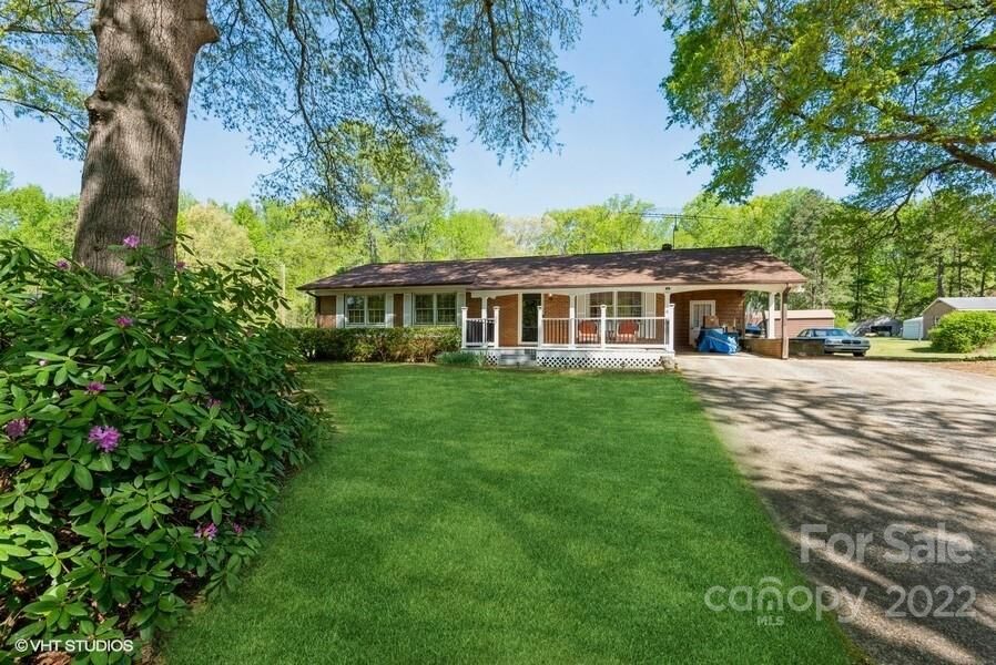 Property Photo: 350 Lariat Circle 24 NC 28144