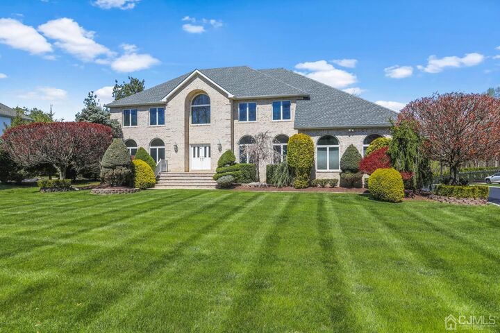 10 Hemingway Court  Marlboro NJ 07751 photo