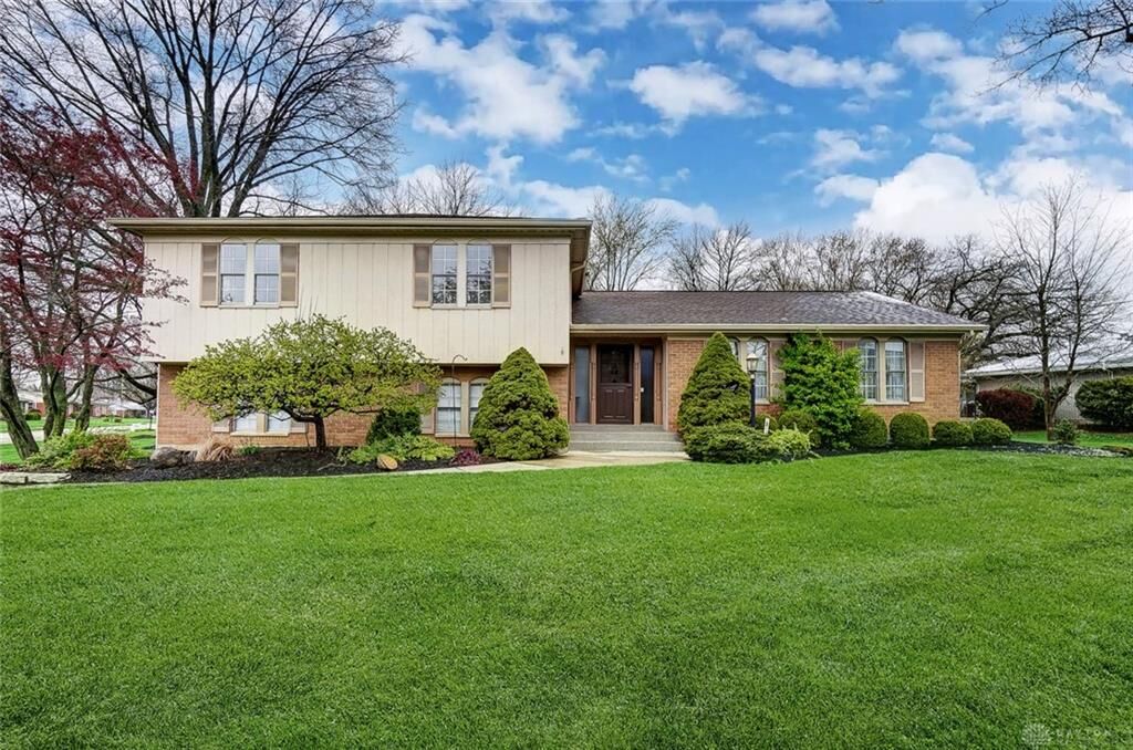 Property Photo: 414 Cedarleaf Drive OH 45459