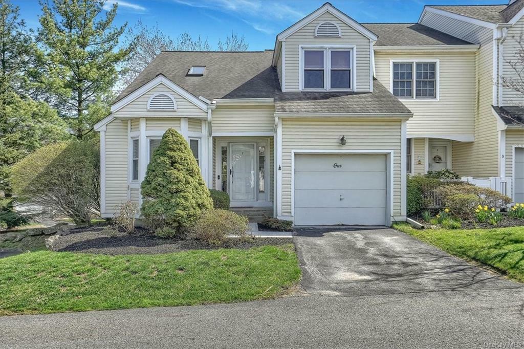 Property Photo: 1 Berwick Court NY 12524