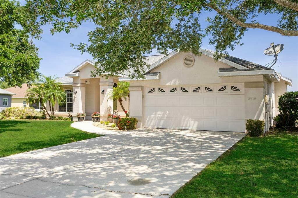 Property Photo:  3210 46th Street E  FL 34221 