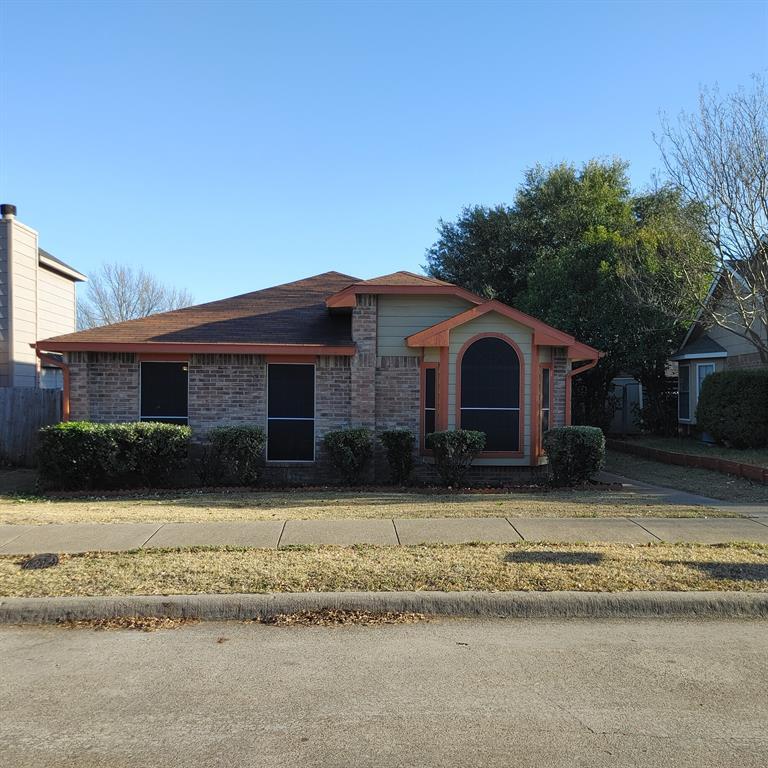 Property Photo: 1424 Savannah Street TX 75149