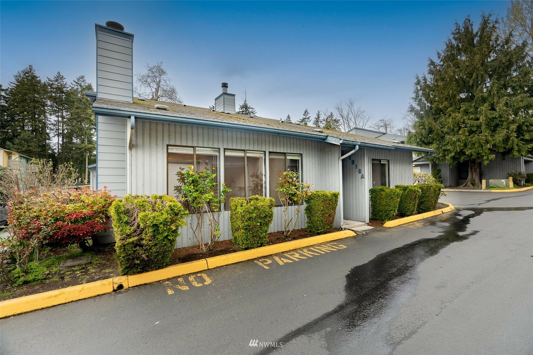 Property Photo: 1816 S 330th Street A WA 98003