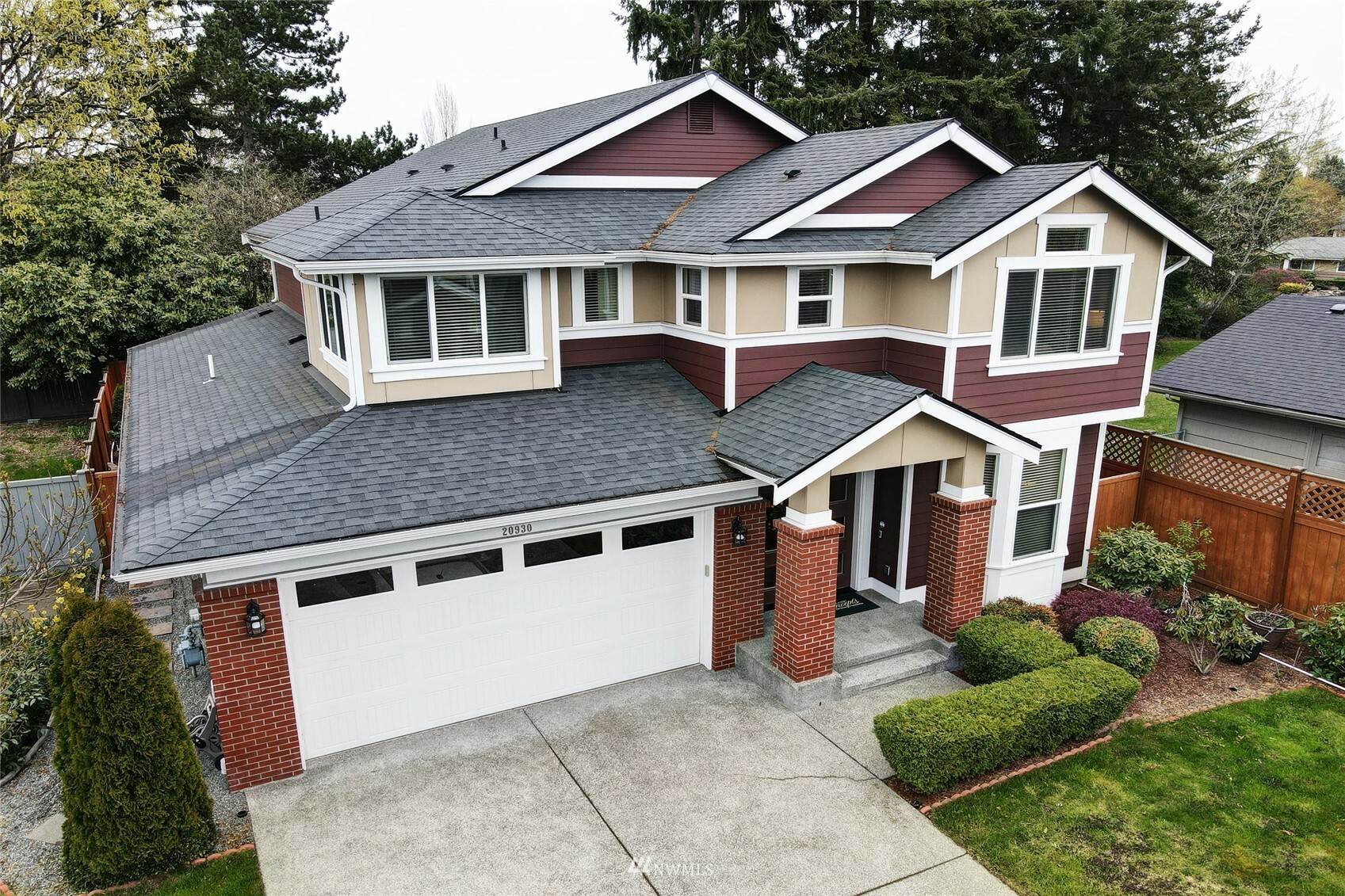 Property Photo: 20930 104th Place SE WA 98031