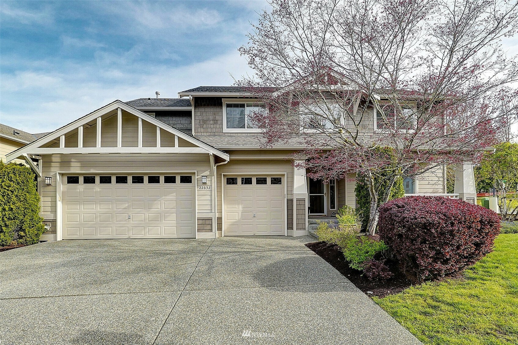 Property Photo: 22632 SE 14th Place WA 98075