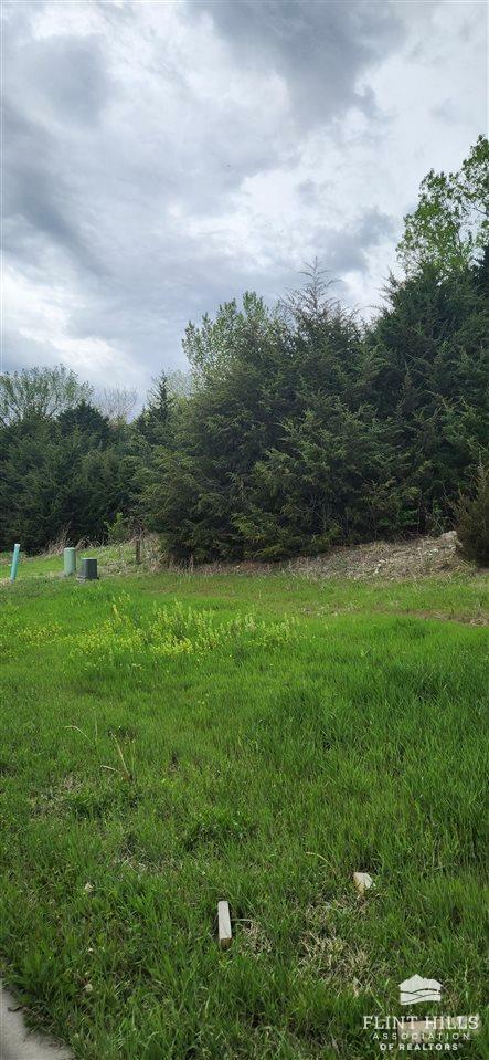 Property Photo: 4126 Scenic Crossing KS 66503