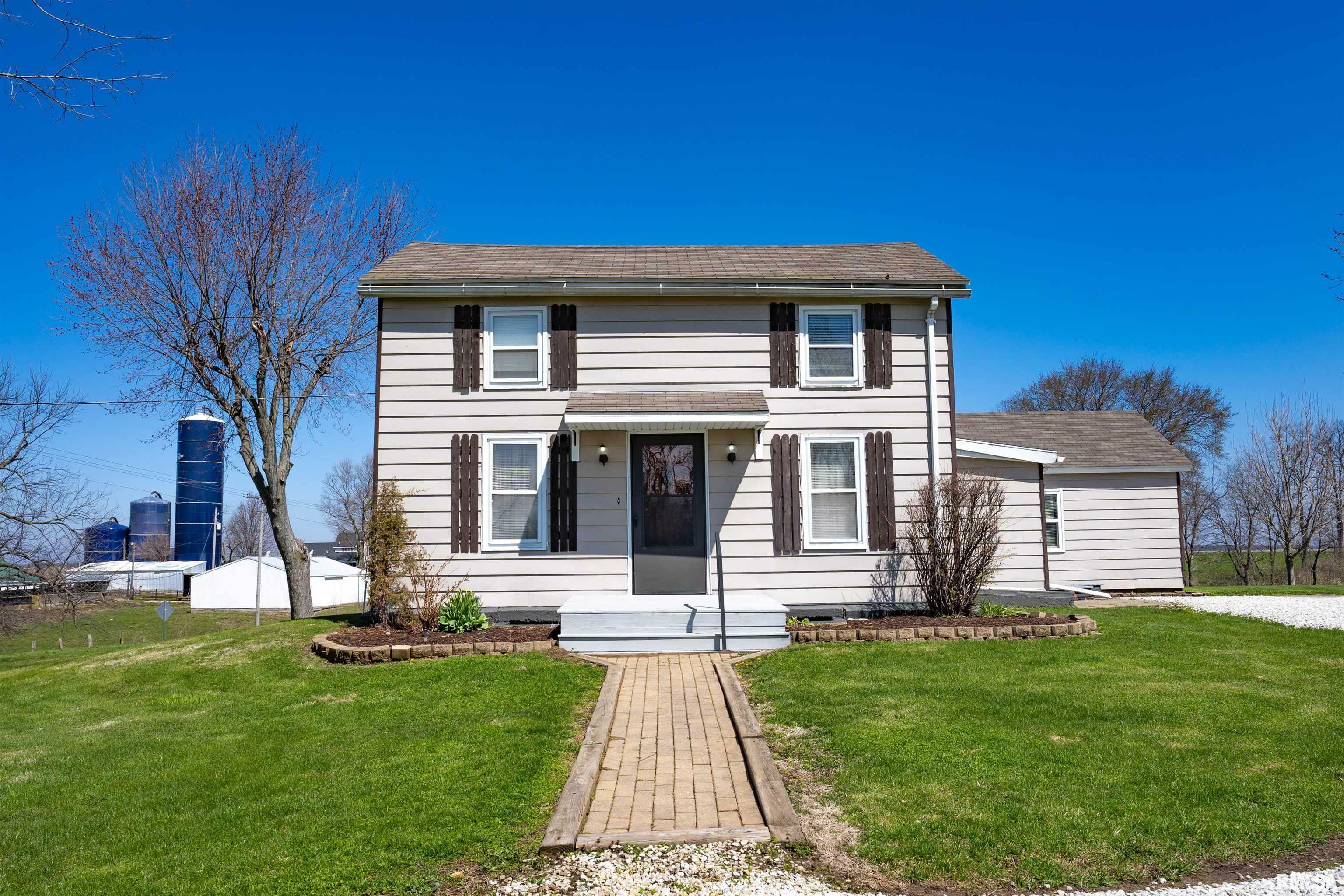 Property Photo: 7904 McClellan IL 61529