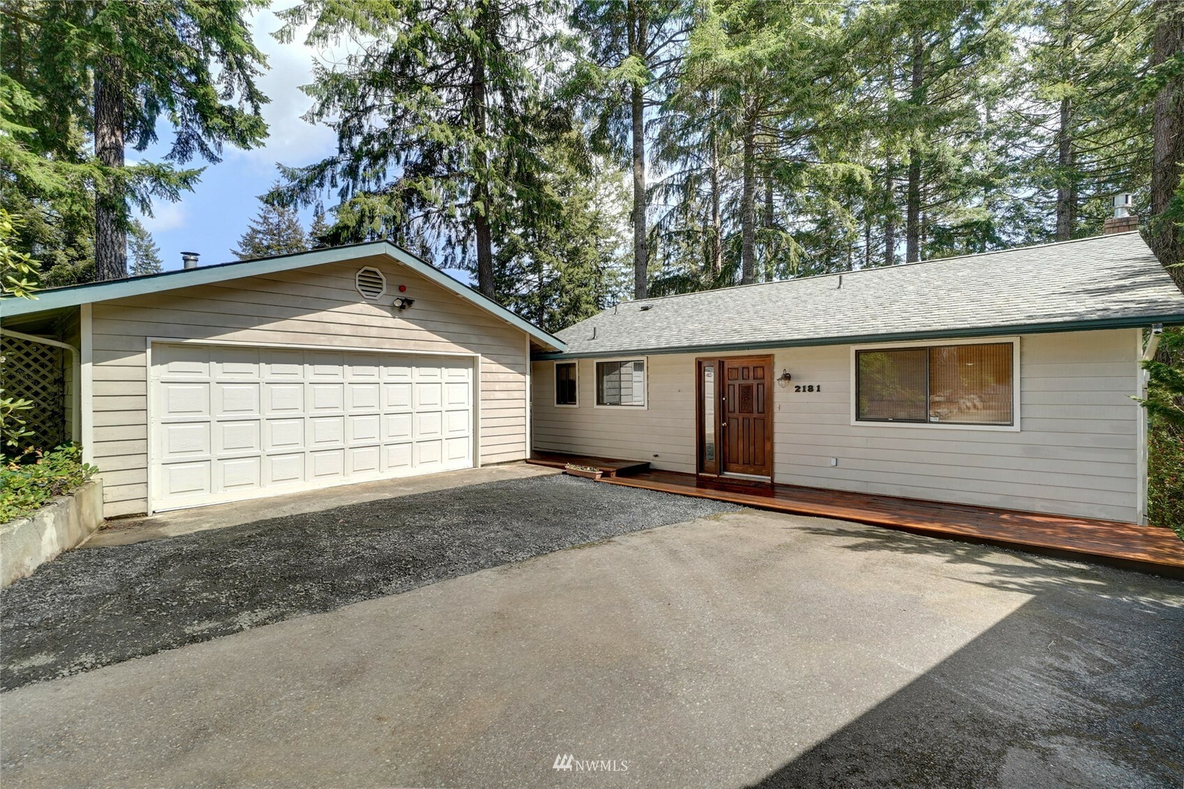 Property Photo:  2181 E Trails End Drive  WA 98528 