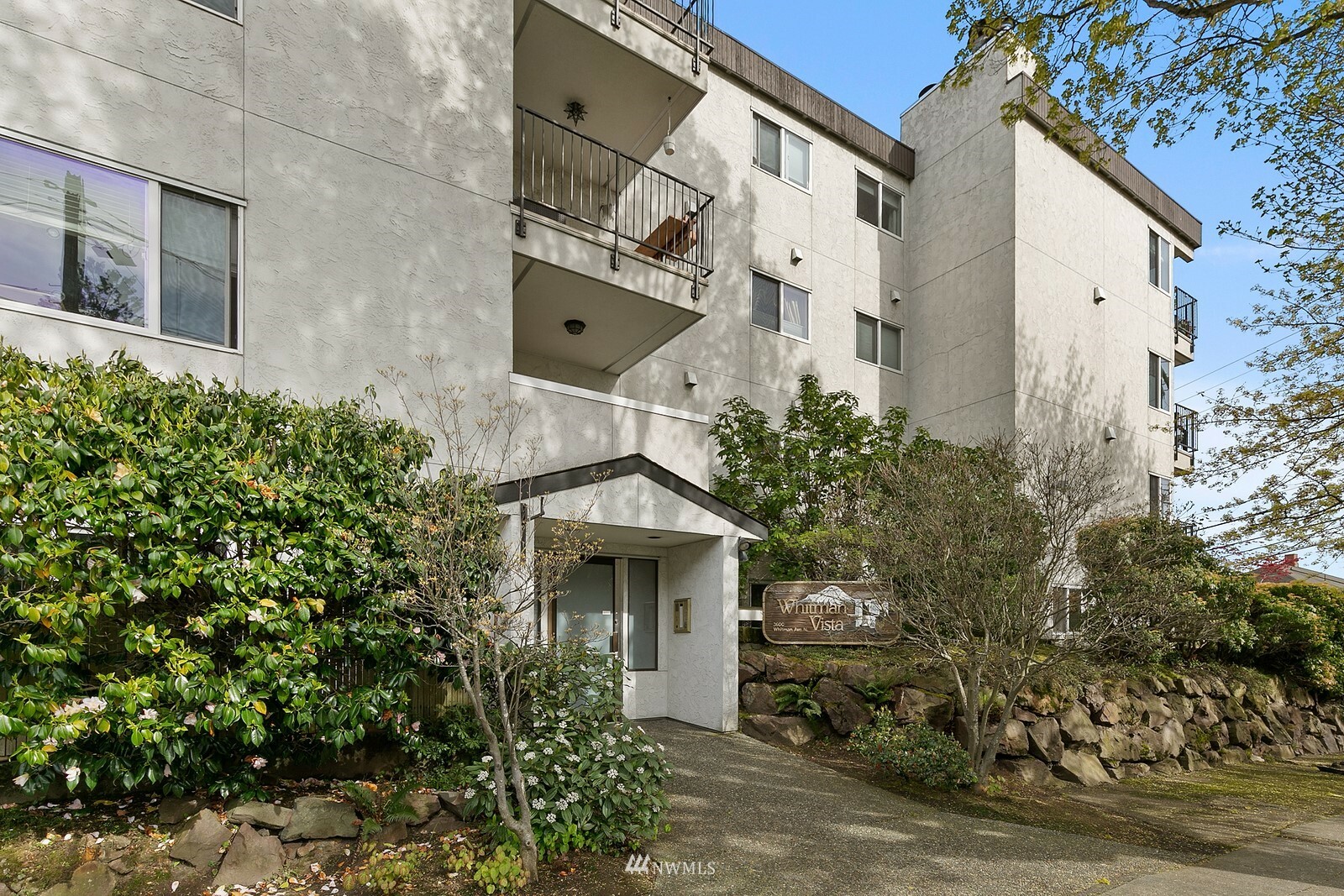 Property Photo:  3600 Whitman Avenue N 205  WA 98103 