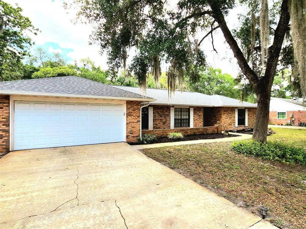 Property Photo:  2014 Snook Drive  FL 32738 