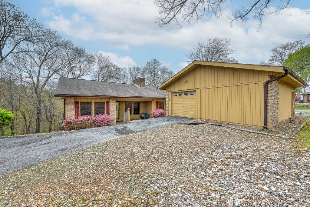 Property Photo:  4 Joanie Lane  AR 72715 