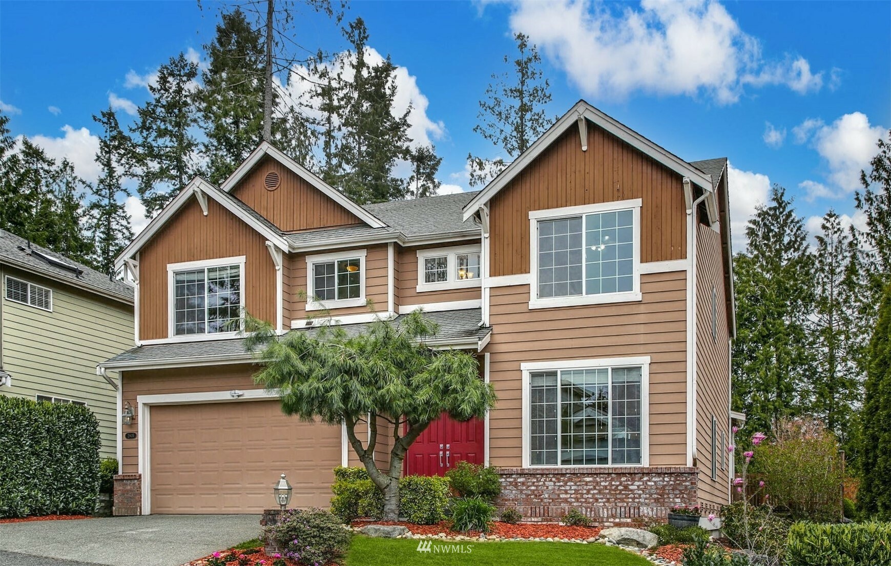 Property Photo: 2805 257th Place SE WA 98075