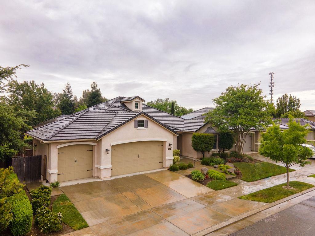 Property Photo:  3334 Bellaire  CA 93619 