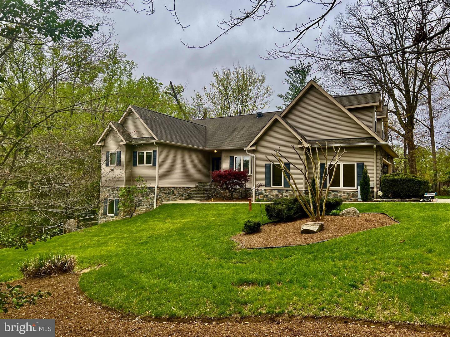 Property Photo:  2009 Woodland Road  MD 21409 