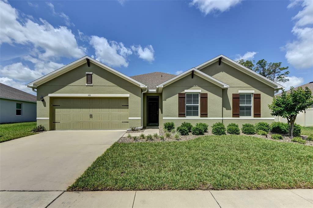 Property Photo: 143 Point Pleasant Road FL 32724