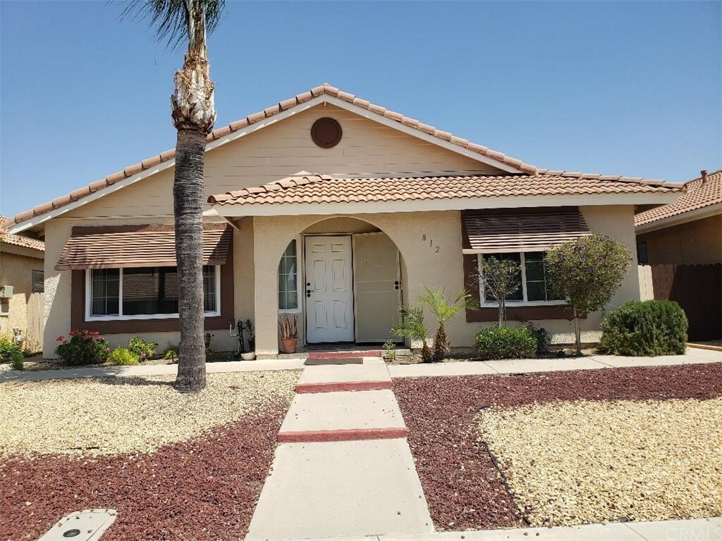 Property Photo: 812 La Morena Drive CA 92545