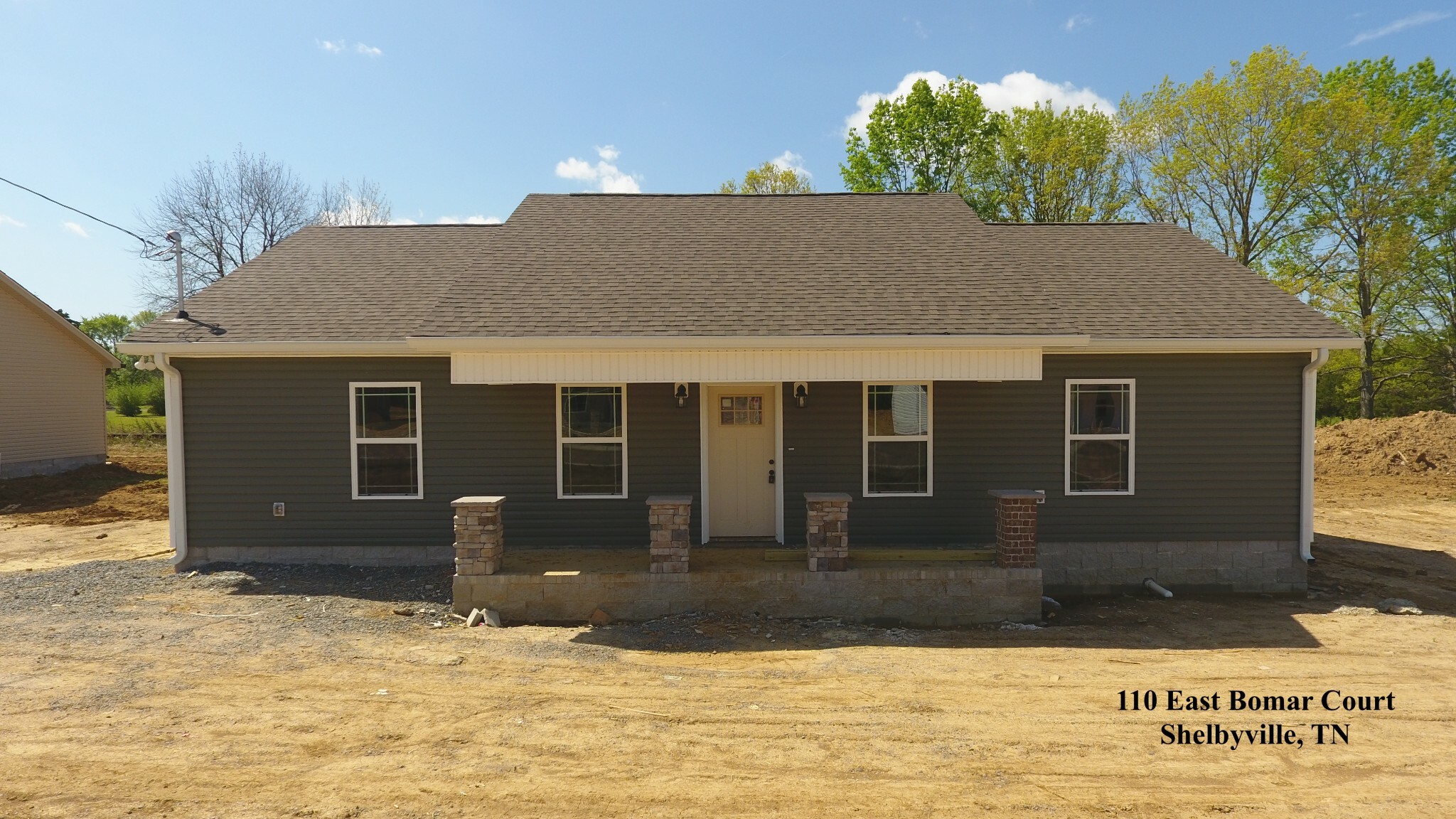 Property Photo:  110 E. Bomar Ct.  TN 37160 