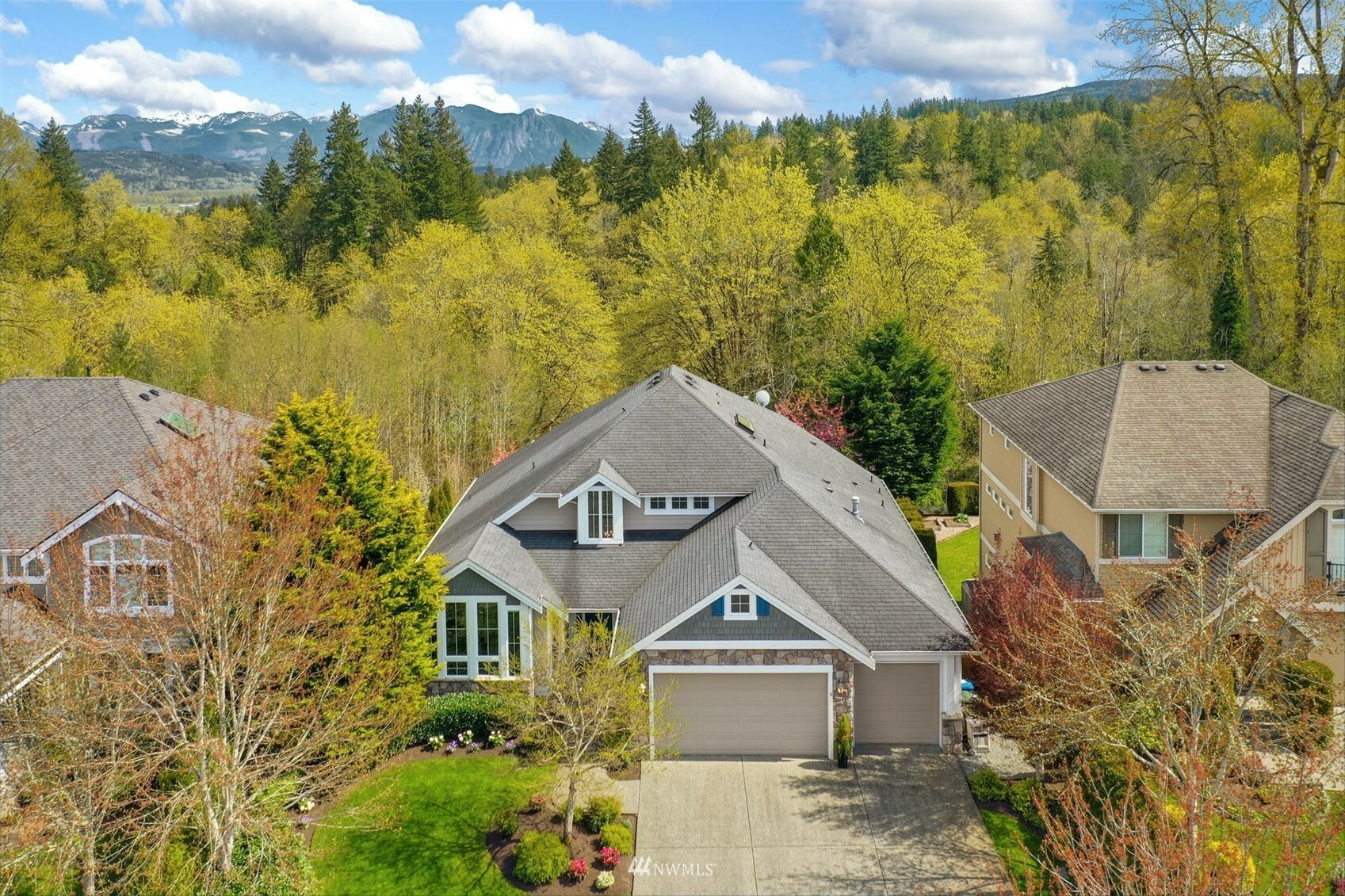 Property Photo: 2840 278th Avenue SE WA 98075