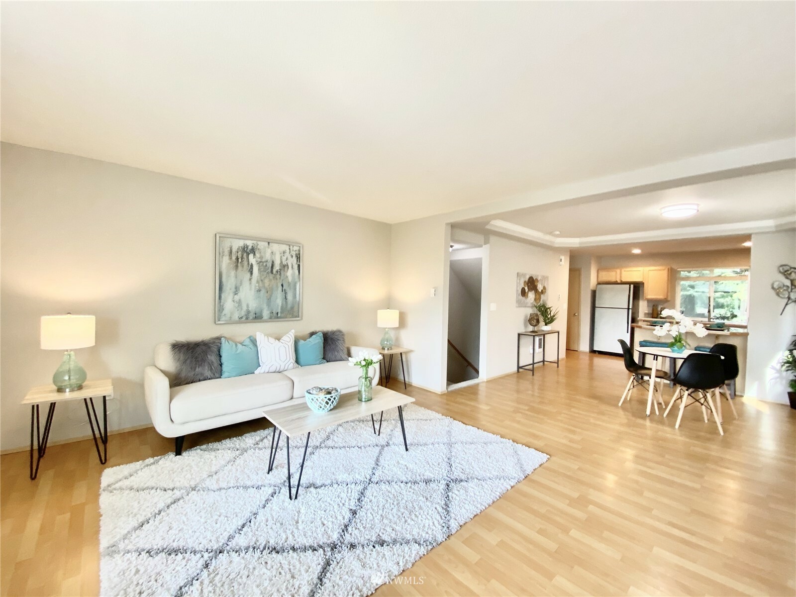 Property Photo: 1814 I Street NE 213 WA 98002