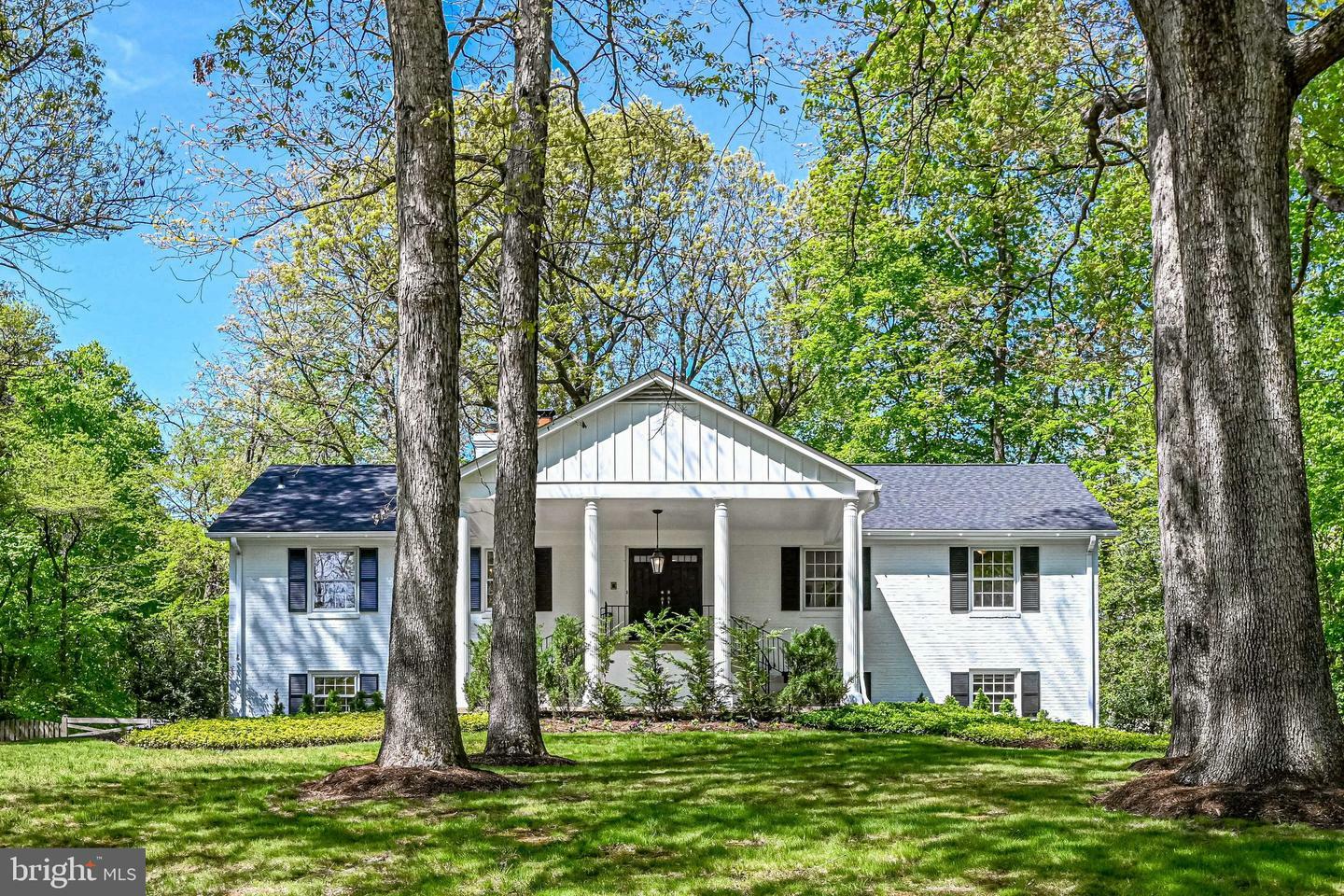 Property Photo:  9514 Neuse Way  VA 22066 