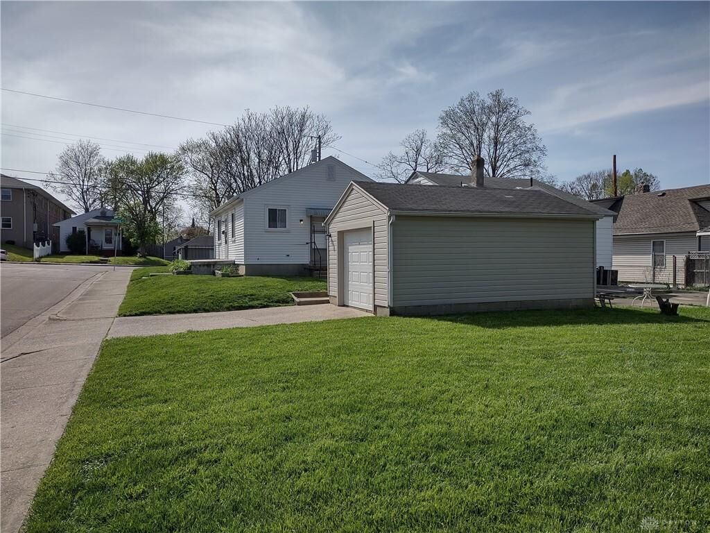 Property Photo: 5 E Mello Avenue OH 45410