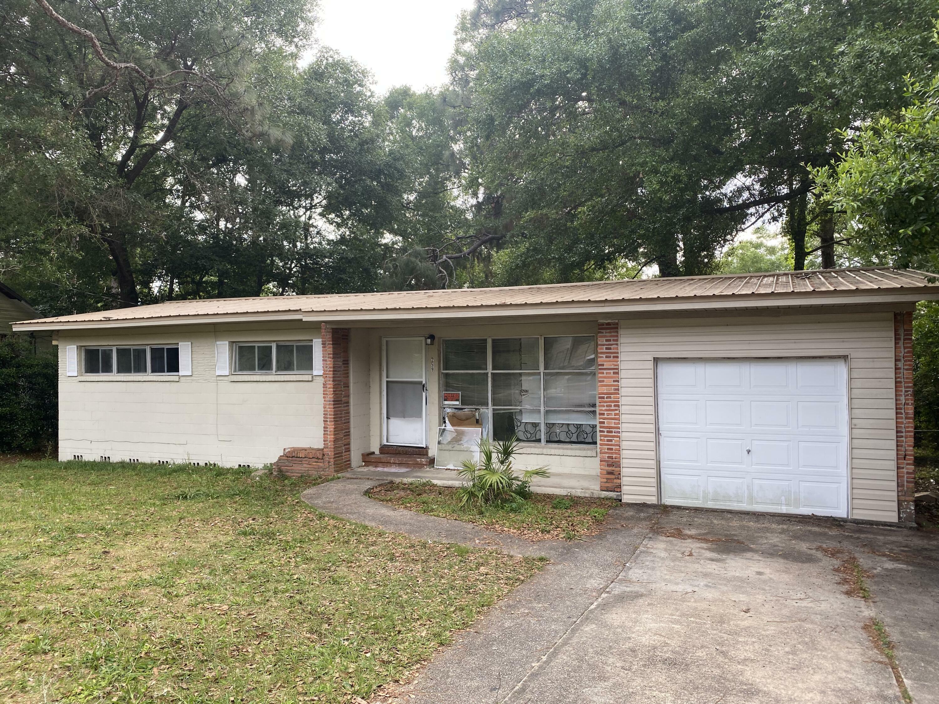 Property Photo:  259 Seminole Trail  FL 32536 