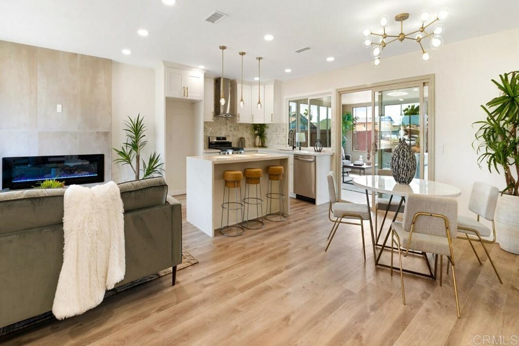 Property Photo: 10336 Londonderry Avenue CA 92126
