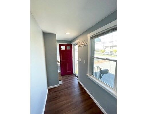 Property Photo:  46 Day Hill Rd 2  MA 01702 