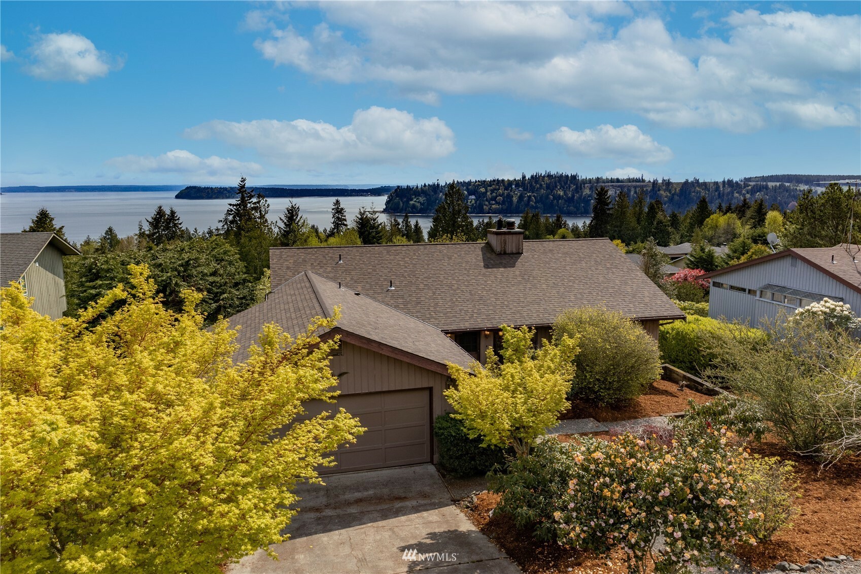 Property Photo:  60 Pathfinder Lane  WA 98365 