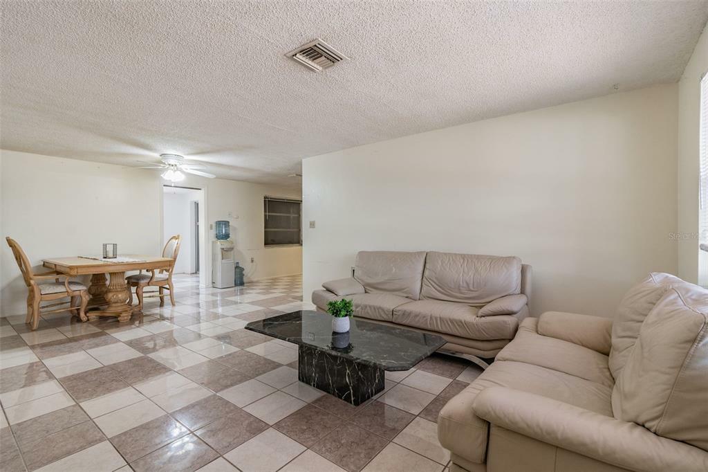 Property Photo:  1231 Orangeview Lane  FL 34691 