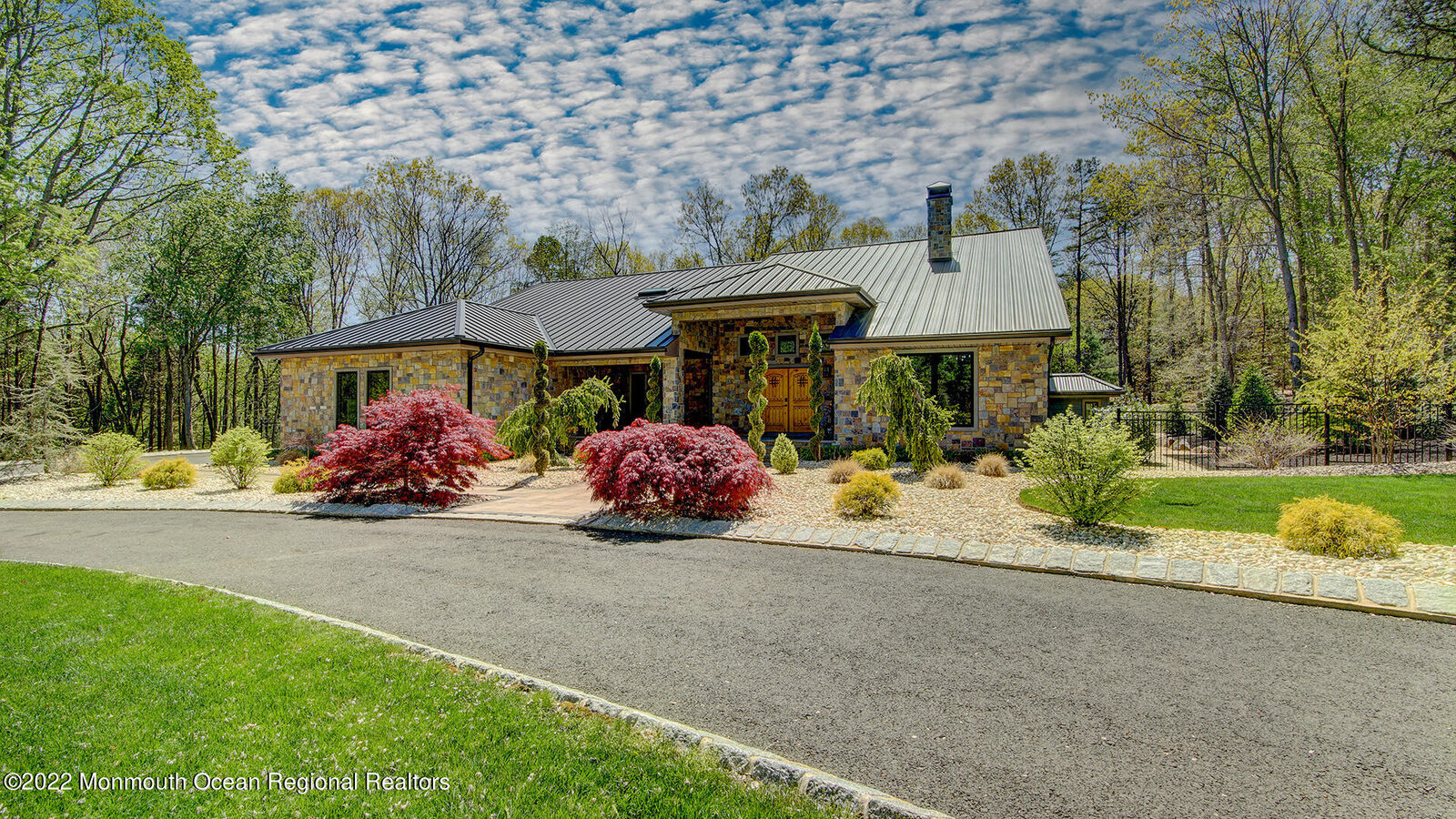 Property Photo: 7 White Birch Drive NJ 08510