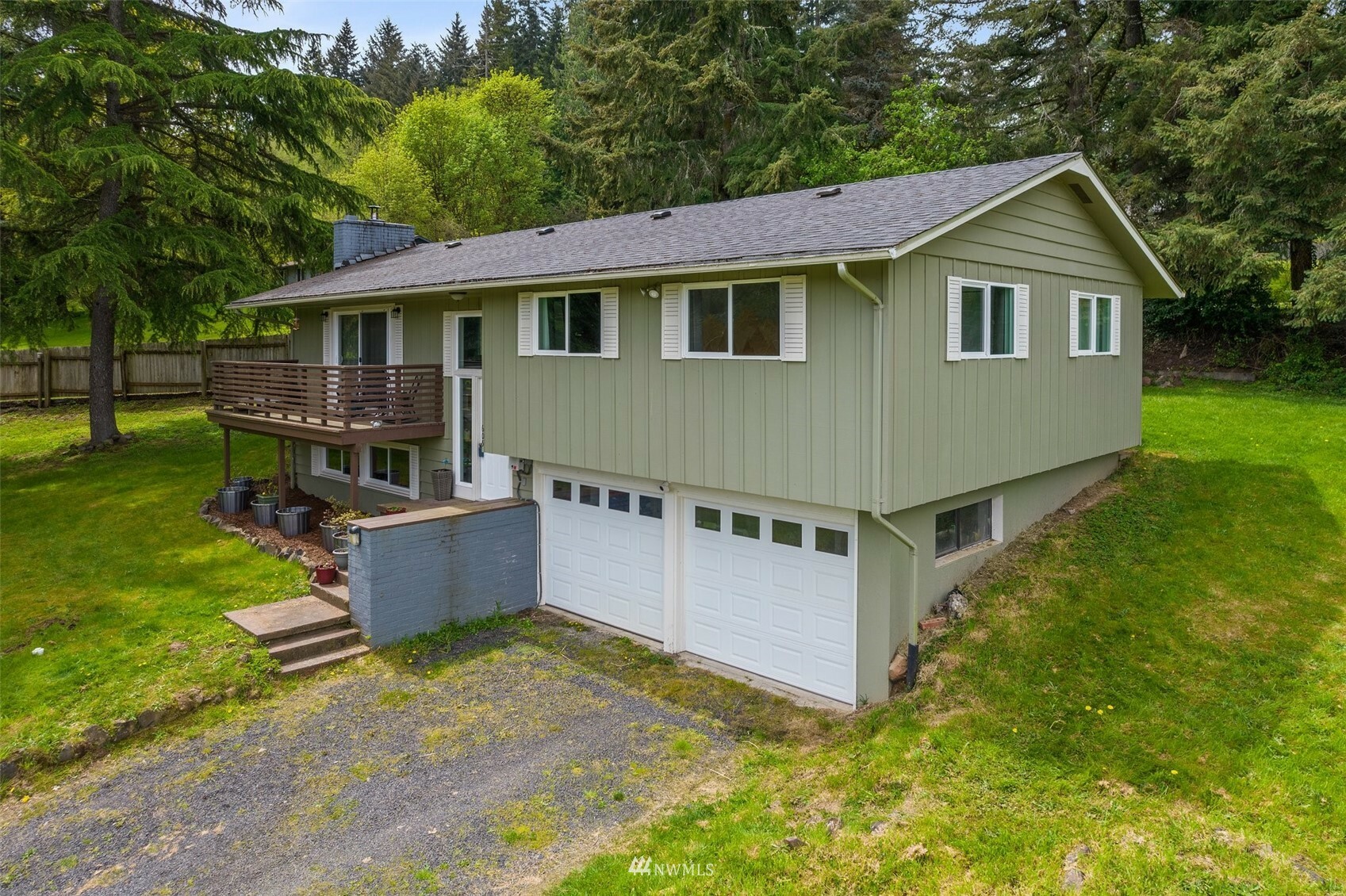 Property Photo:  605 Forest Napavine Road  WA 98532 