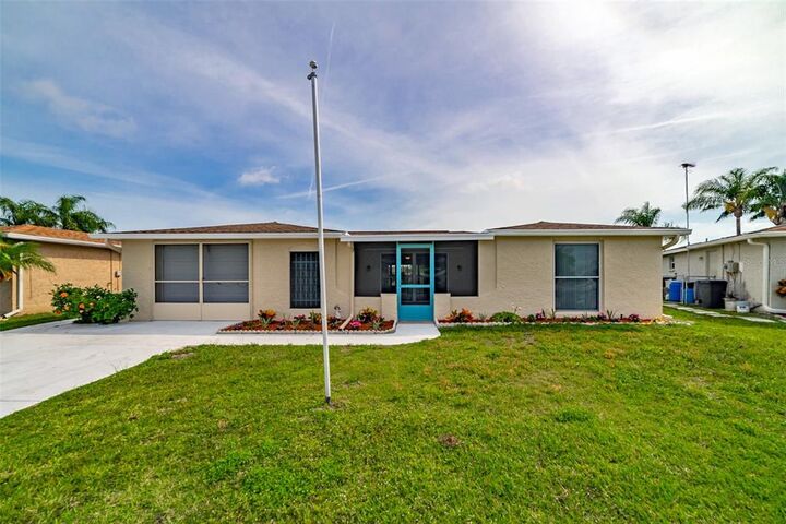Property Photo:  2046 Norfolk Drive  FL 34691 