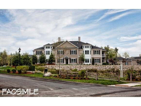 Property Photo:  18-1 Roundabout Way 1  NH 03102 