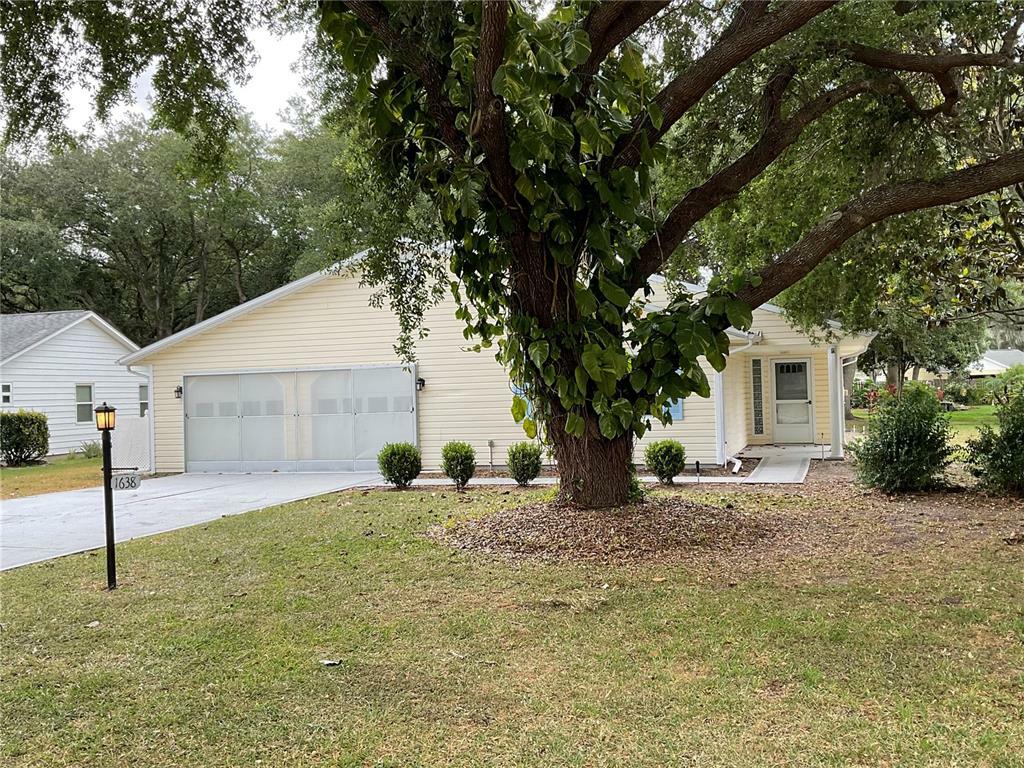 Property Photo:  1638 New Abbey Avenue  FL 34788 