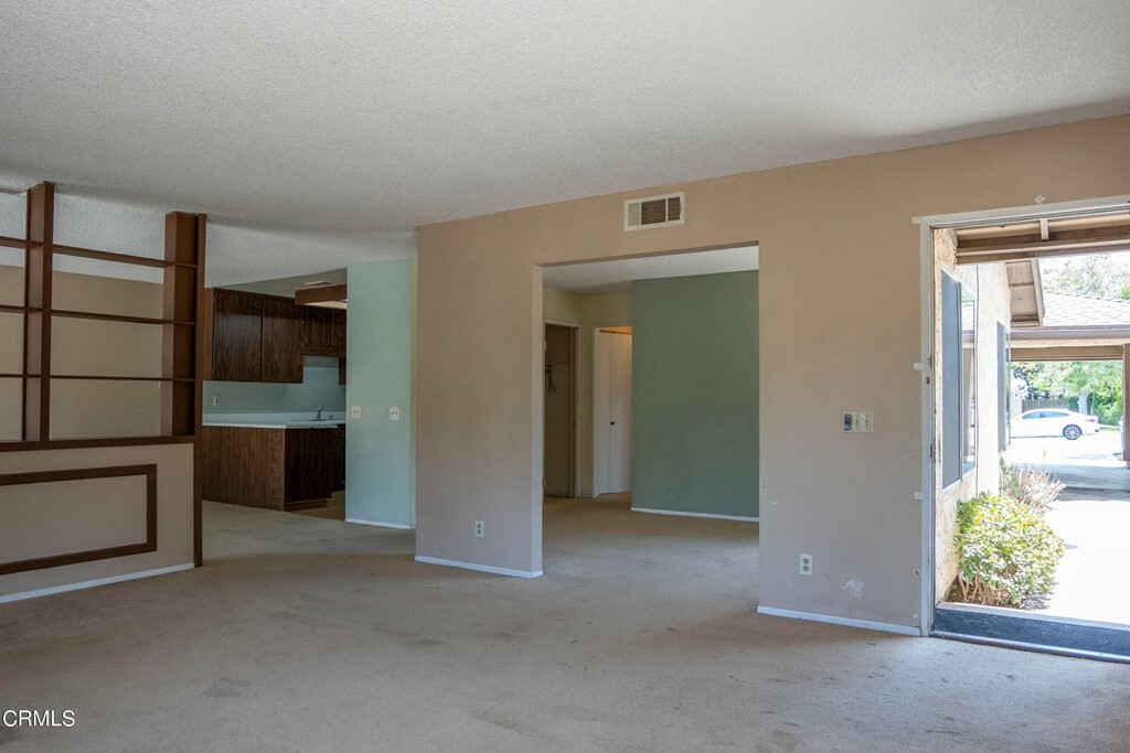 Property Photo:  5263 Creekside Road  CA 93012 