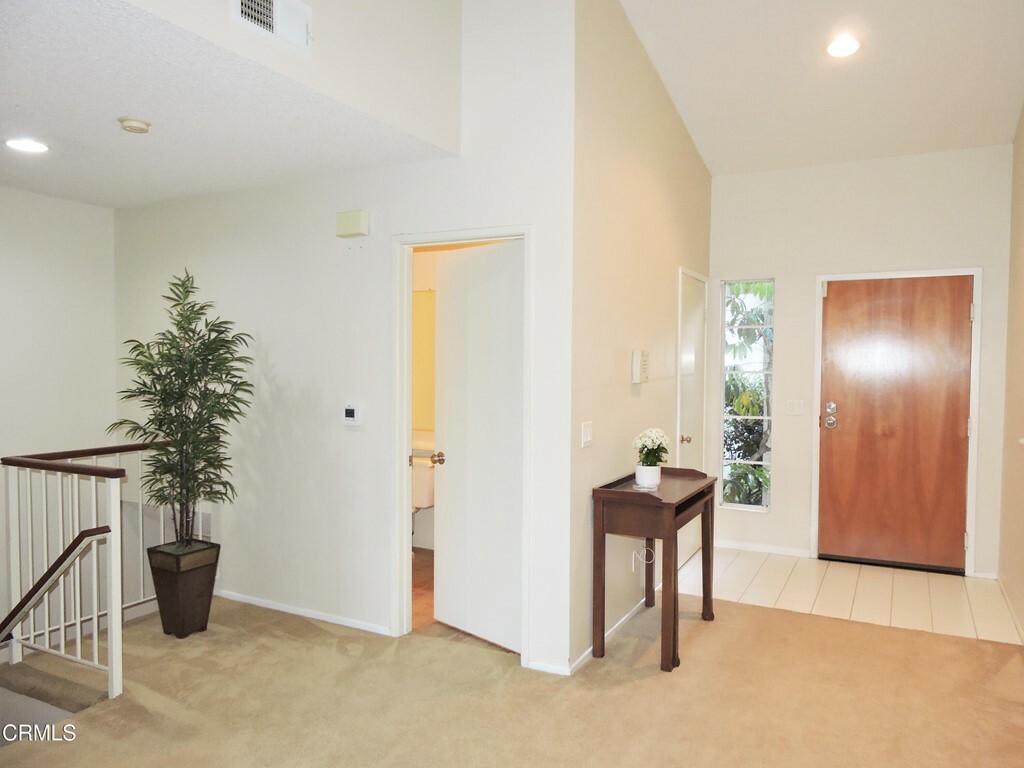 Property Photo:  2586 Antonio Drive  CA 93010 