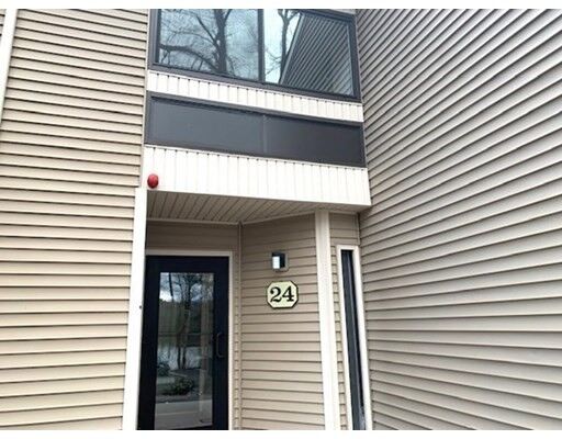 Property Photo:  24 Thayer Pond Dr 16  MA 01537 